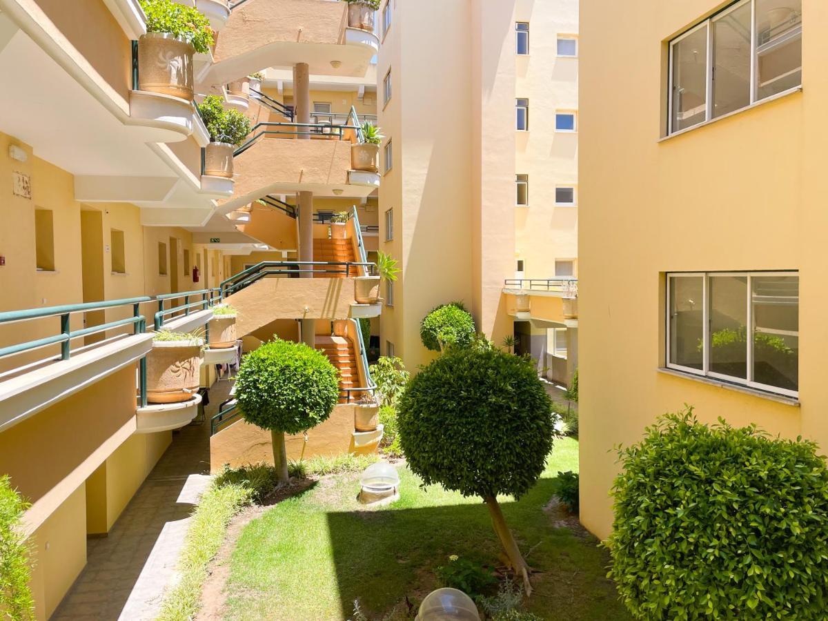 T2 005 - Terracos Do Vau Apartment Portimao Luaran gambar